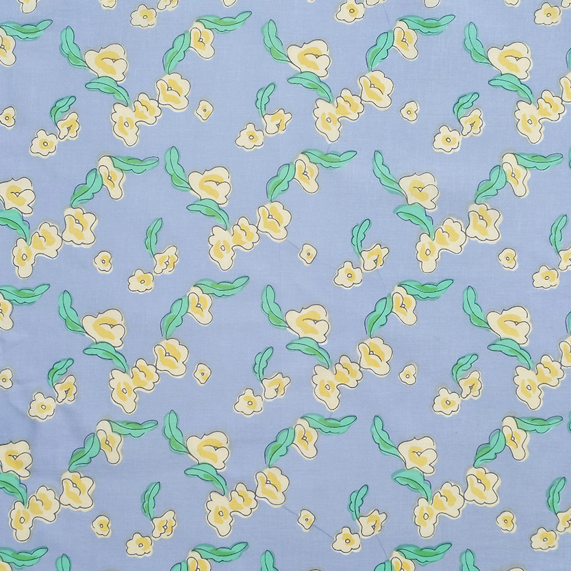 【　りんごの花　Apple Blossom　】